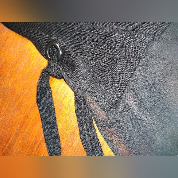 Michel Studio Collection, Black Knit Top, Size 4X, Gauze Trim on Bottom … - Picture 10 of 13